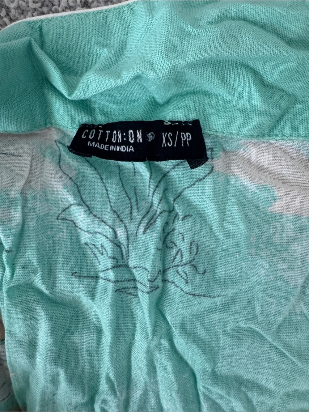 Cotton On Mint Tropical Button-Up Shirt | XS | Lightweight Vacation Tops - Picture 2 of 5